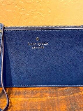 Kate Spade Saffiano Leather Slim Wristlet in Deep Blue